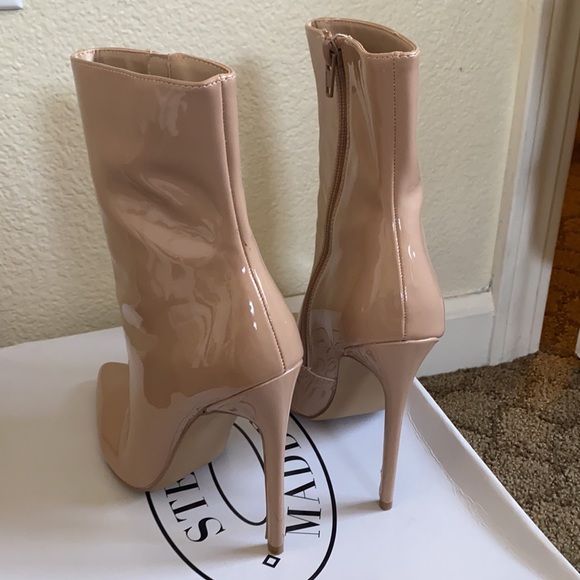 Size 5.5 Steve Madden Wagner - Picture 6 of 13